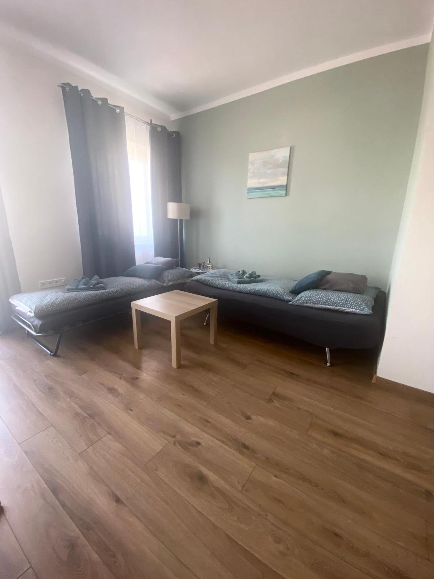 Azur Panorama Apartman Alsoors Exterior photo