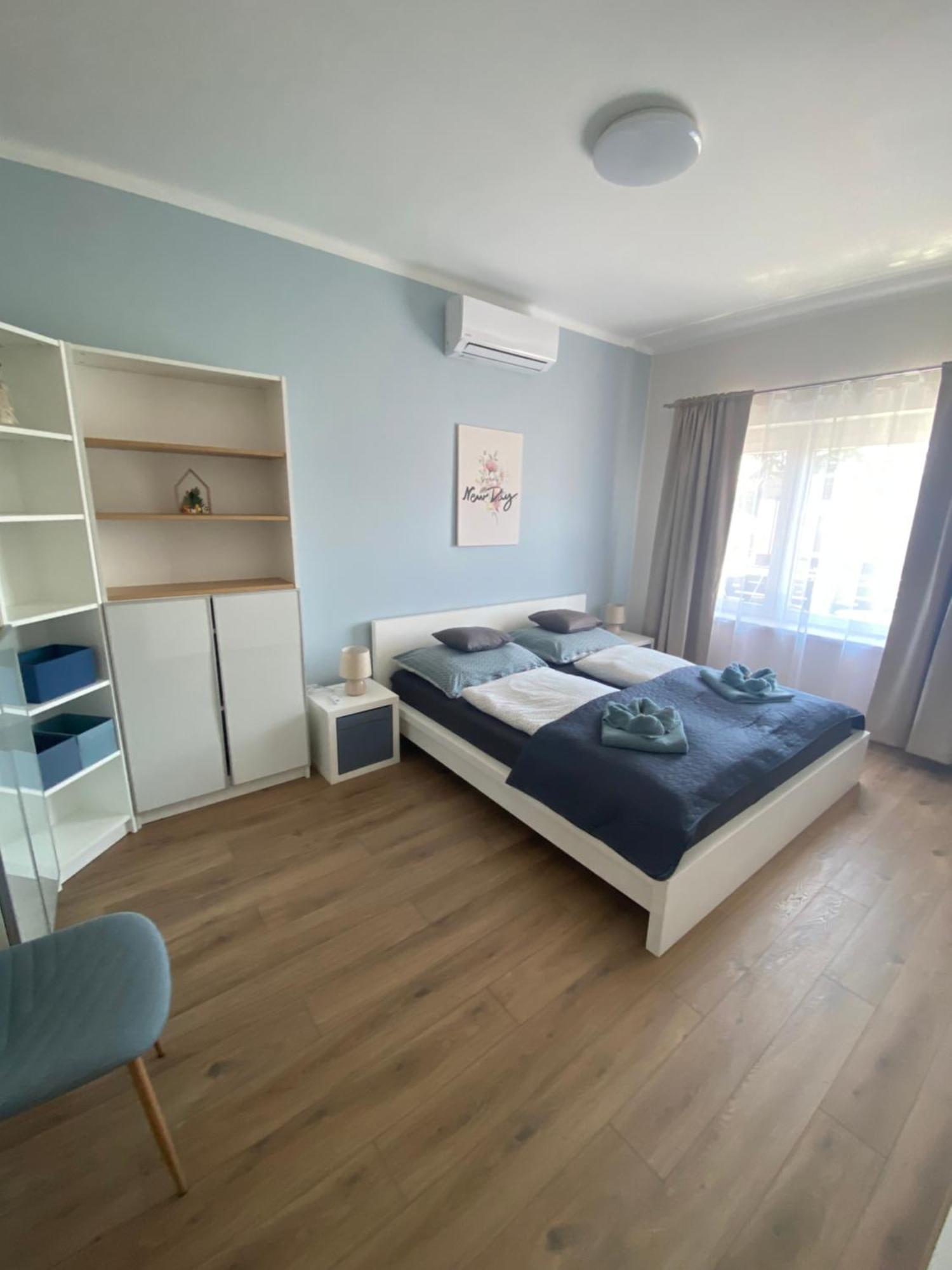 Azur Panorama Apartman Alsoors Exterior photo