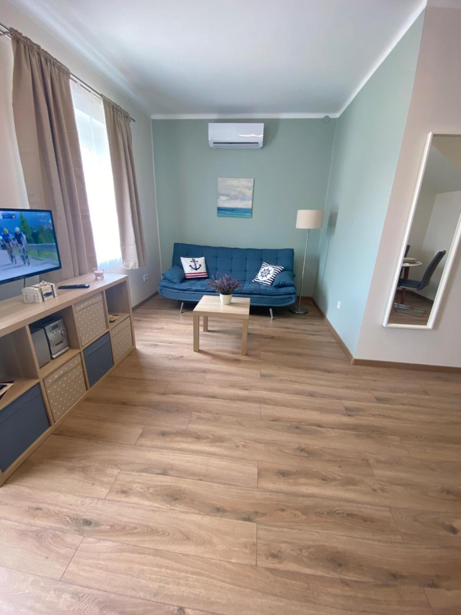 Azur Panorama Apartman Alsoors Exterior photo